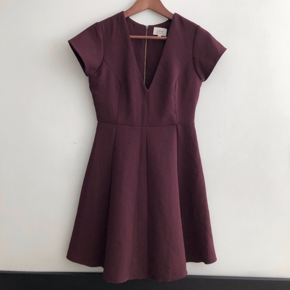 Wilfred for Aritzia Foucault V-Neck Dress - Picture 2 of 5